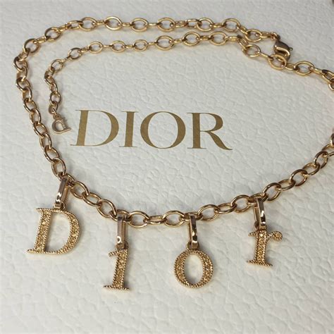 dior kette buchstaben gold|dior schmuck kollektion.